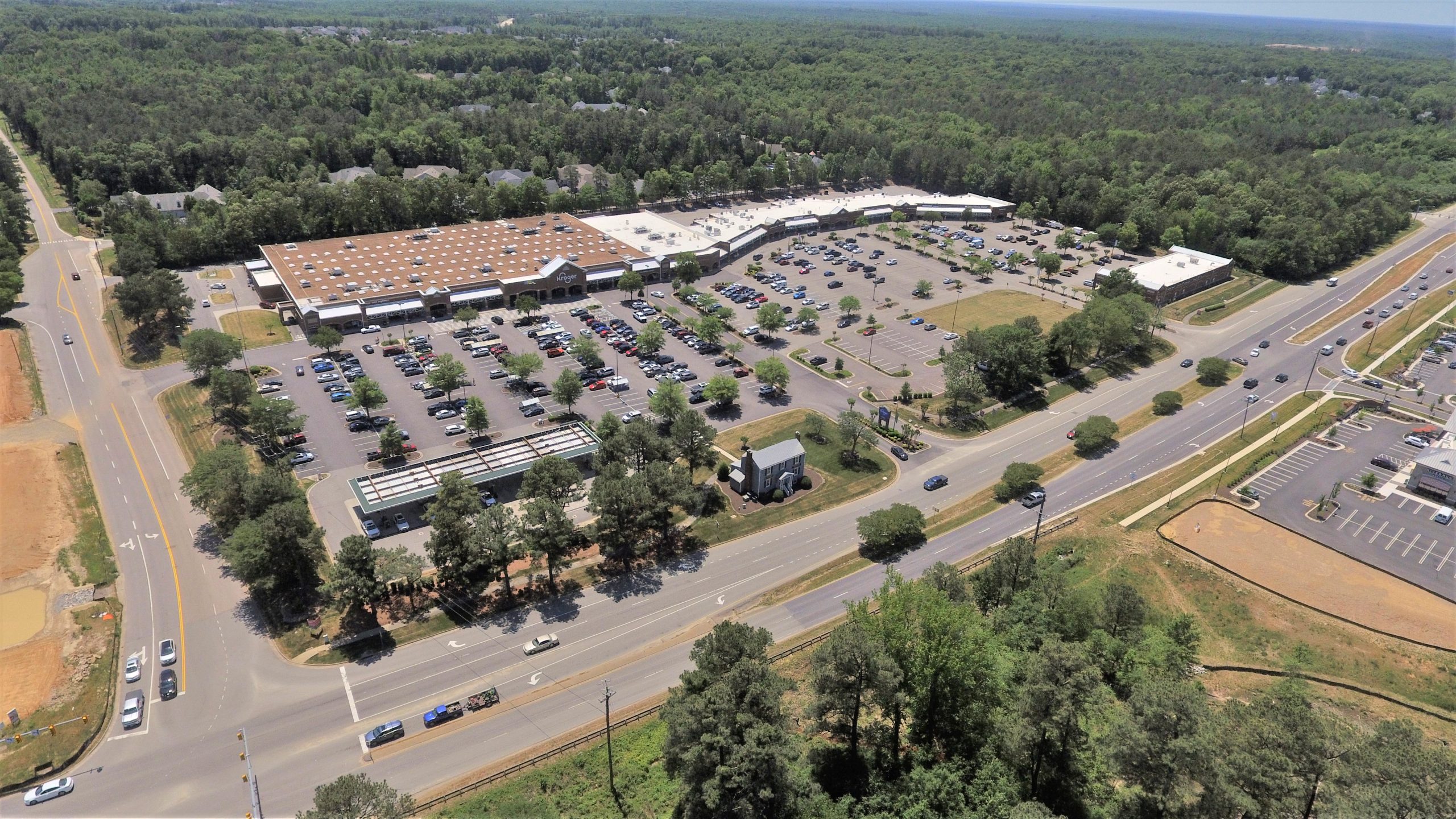 Ivymont Square Shopping Center Thalhimer