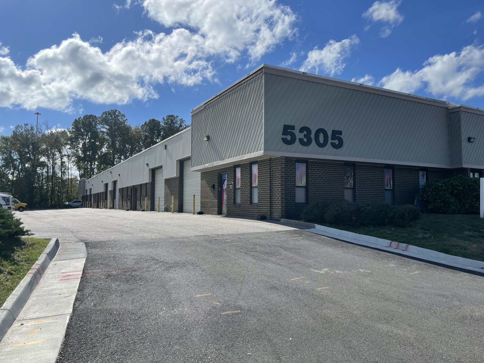 5305 5325 Cleveland Street Thalhimer