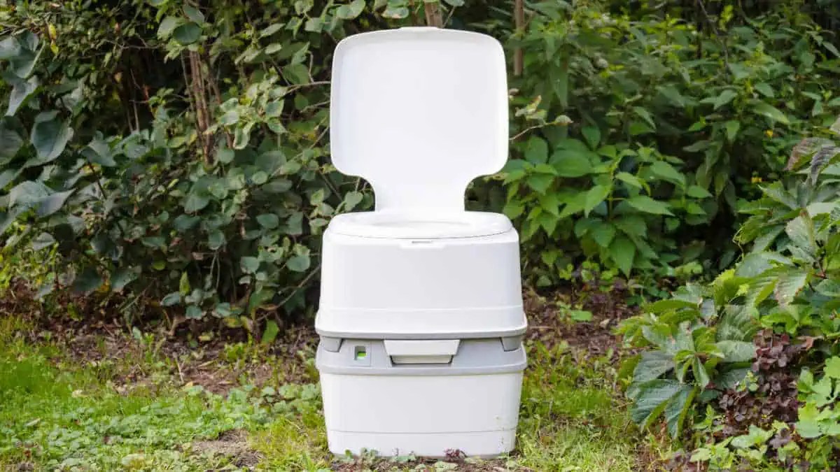 Do Composting Toilets Smell? (Honestly, yes...a bit)