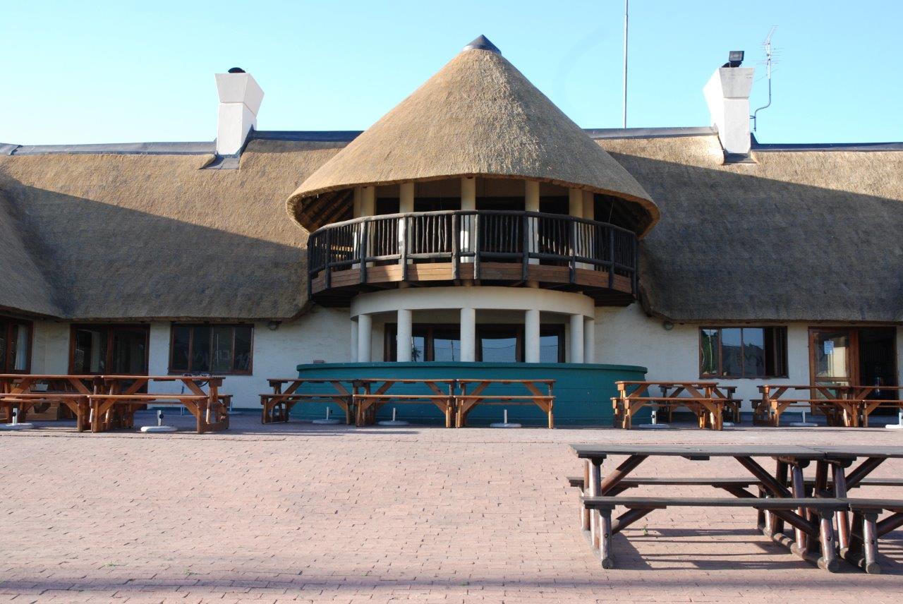 Randburg Sports Club Redruth Thatching