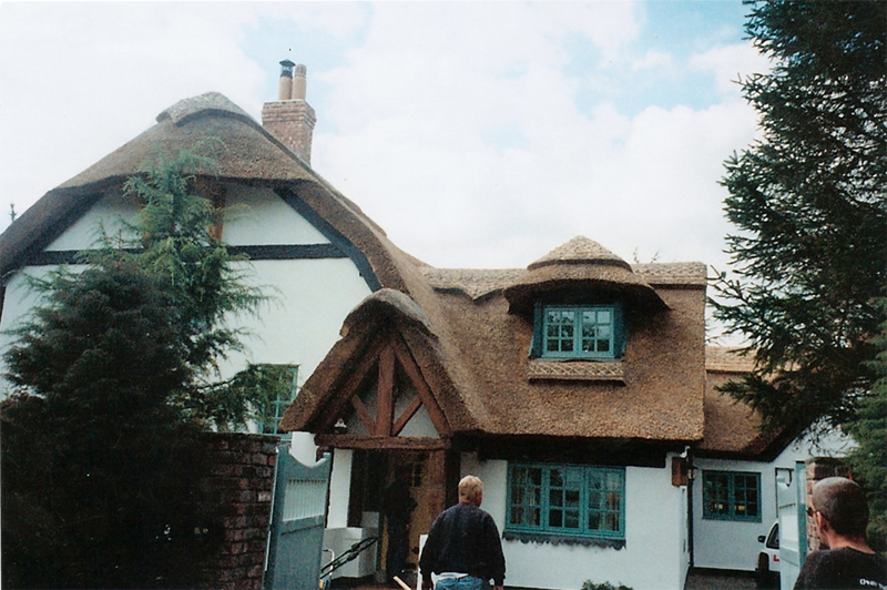 THATCHRIGHT Thatching and Reed Laying