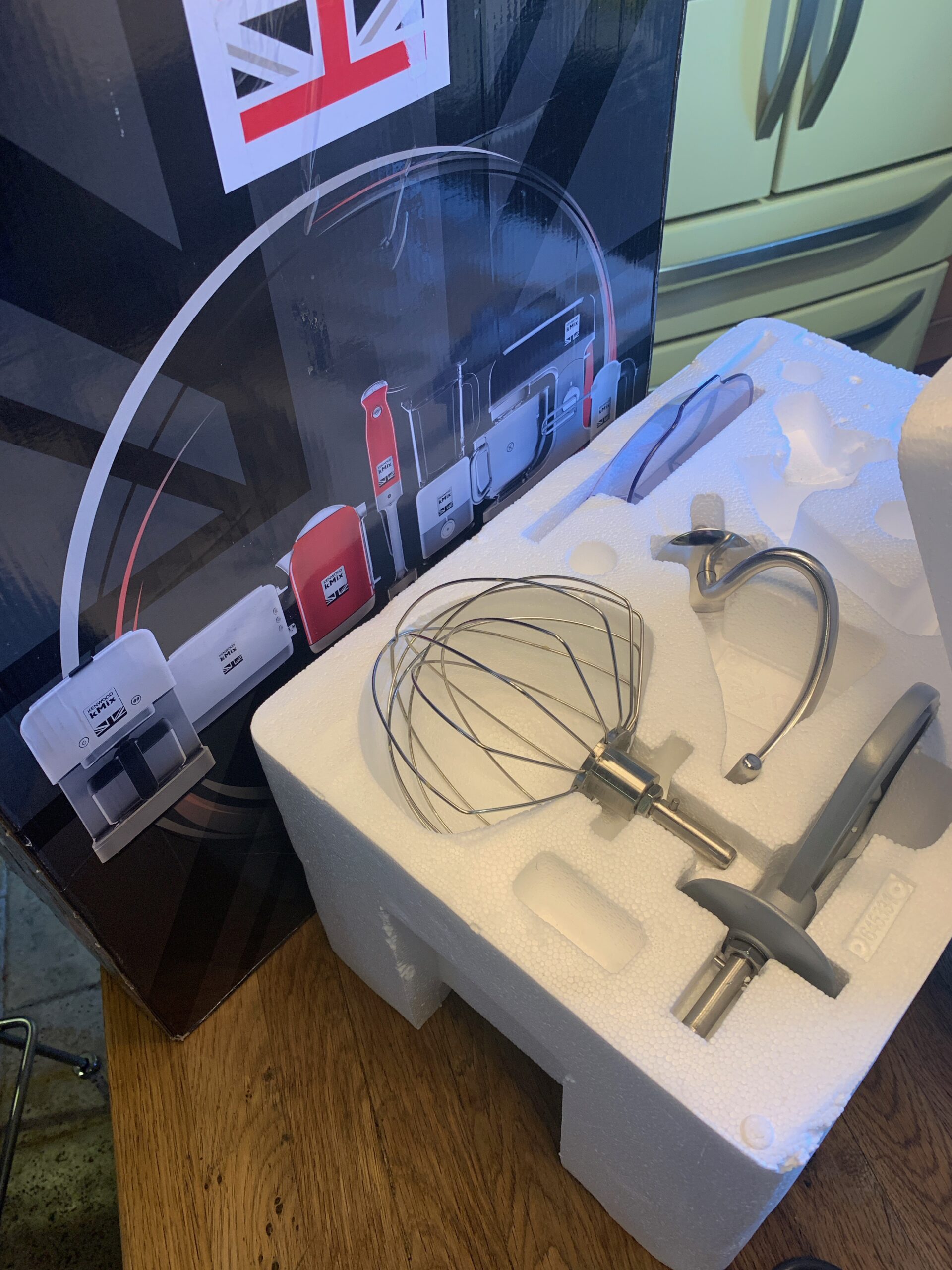 Kenwood kMix KMX75GBK Stand Mixer 5 Litre Glass Bowl, 1000W, Black