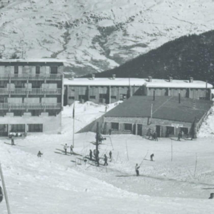 La Plagne Opening Dates, Altitude, Weather and Maps (2024)