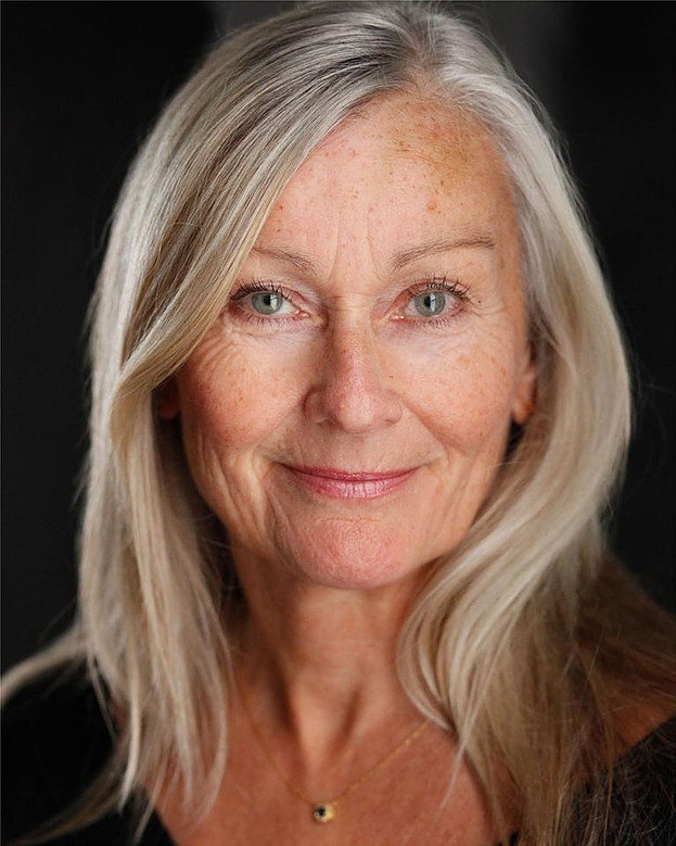 Does your skin need a change? Three menopausal Does your skin need a change? Three menopausal