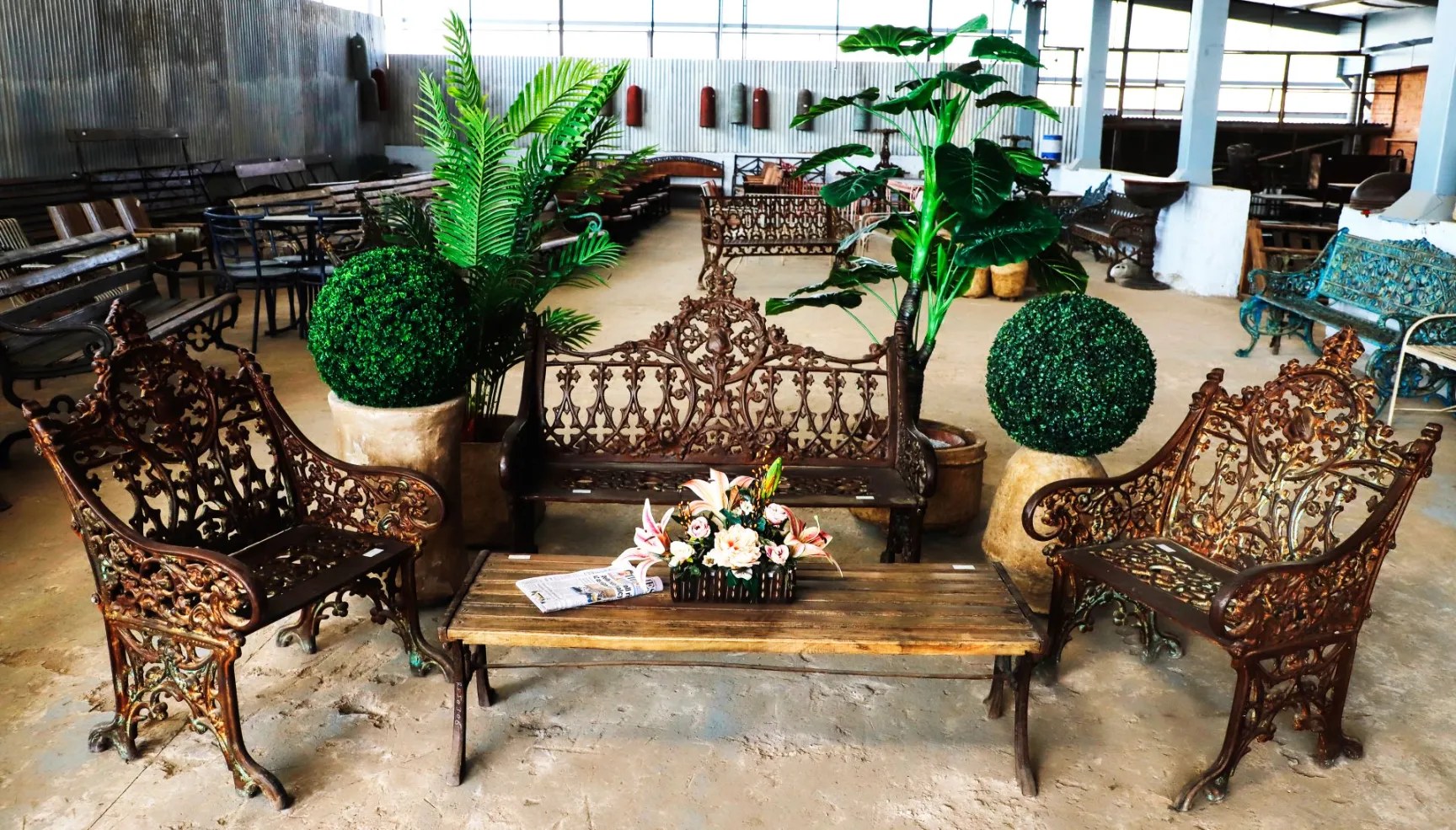 Buy Decorative Cast Iron Online at Best Prices THC India