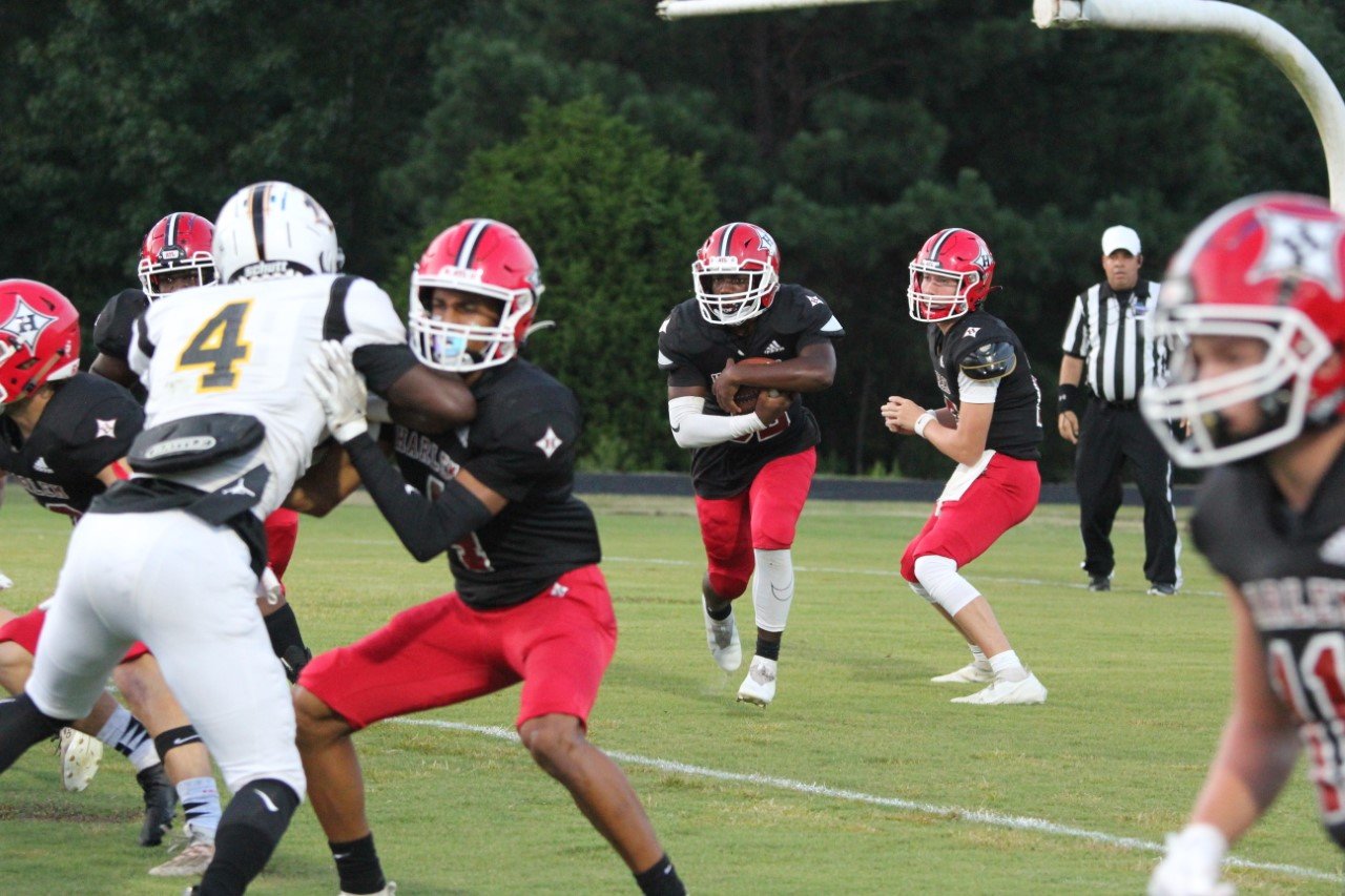 Evans Edges Harlem Behind Joseph Hampton The Augusta Press