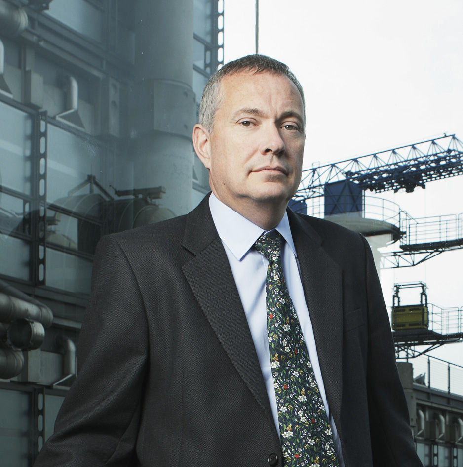 Standard Life appoints Lloyd’s of London’s Luke Savage as CFO The CFO