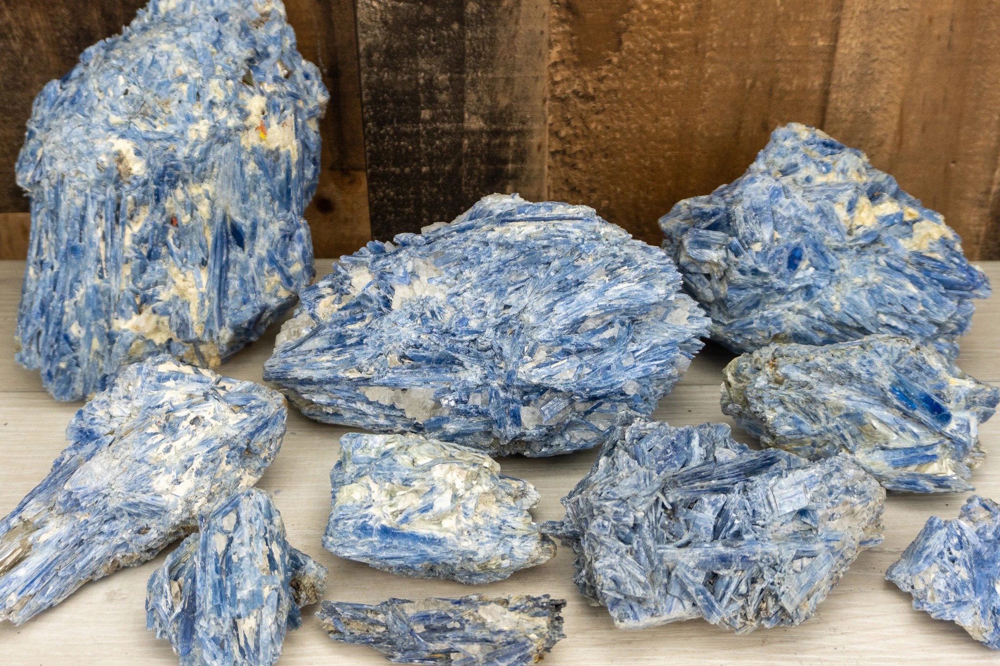Blue Kyanite Meanings and Crystal Properties The Crystal Council