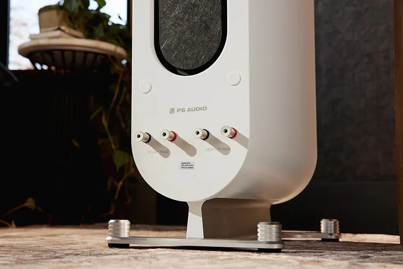 PS Audio FR10 Most Affordable Speaker To Date | The Ear