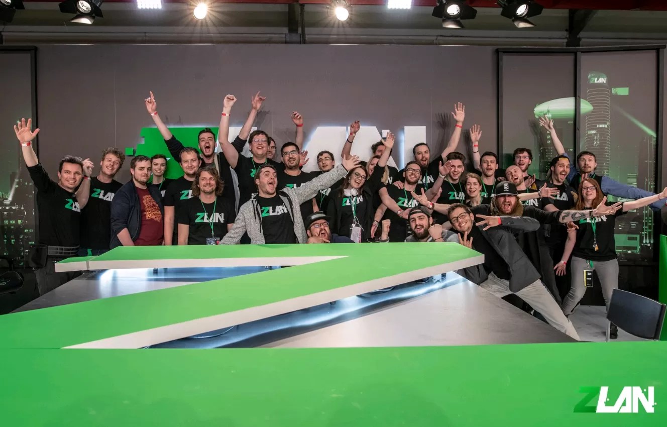 The GLAB Official partner of the ZLAN The GLab