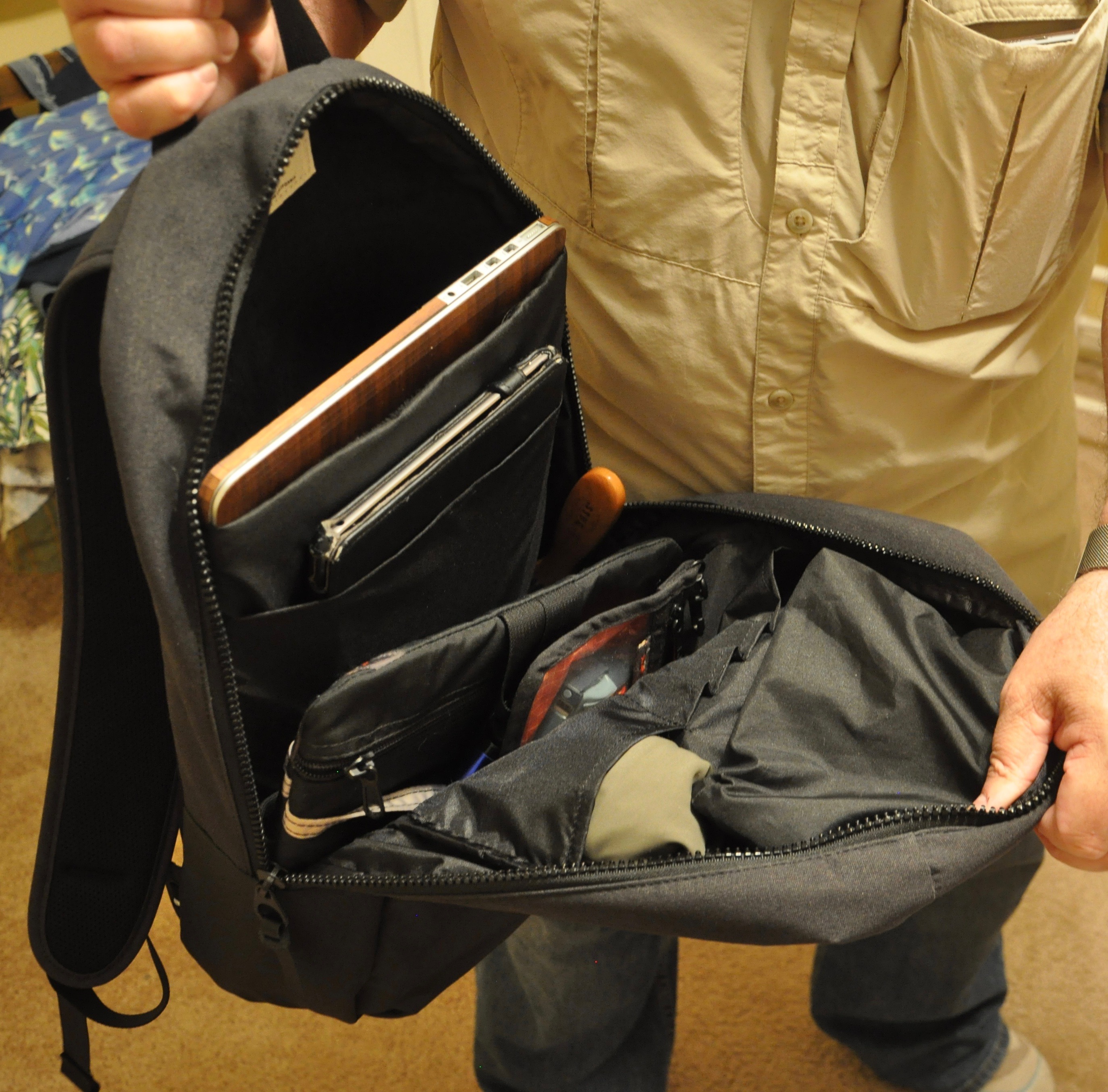 Incase Compass backpack review The Gadgeteer
