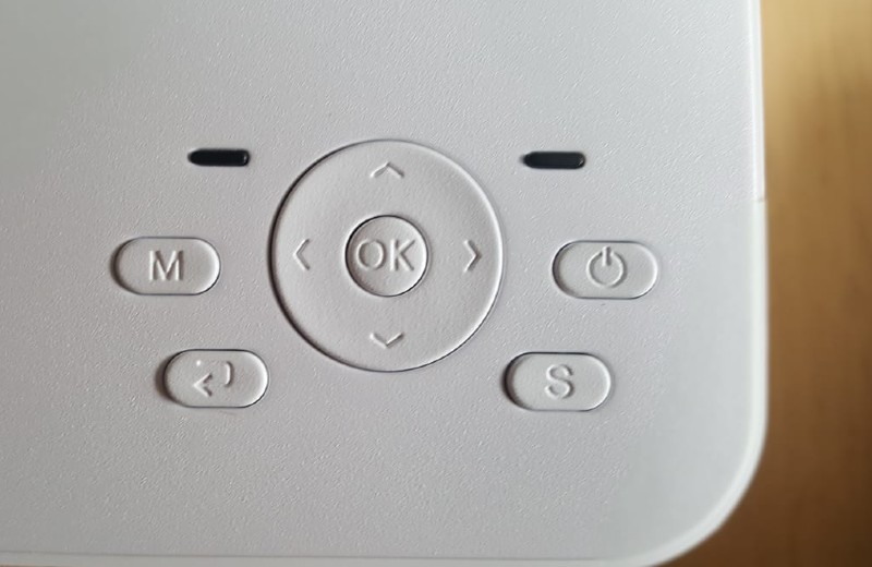 Hompow portable projector review The Gadgeteer