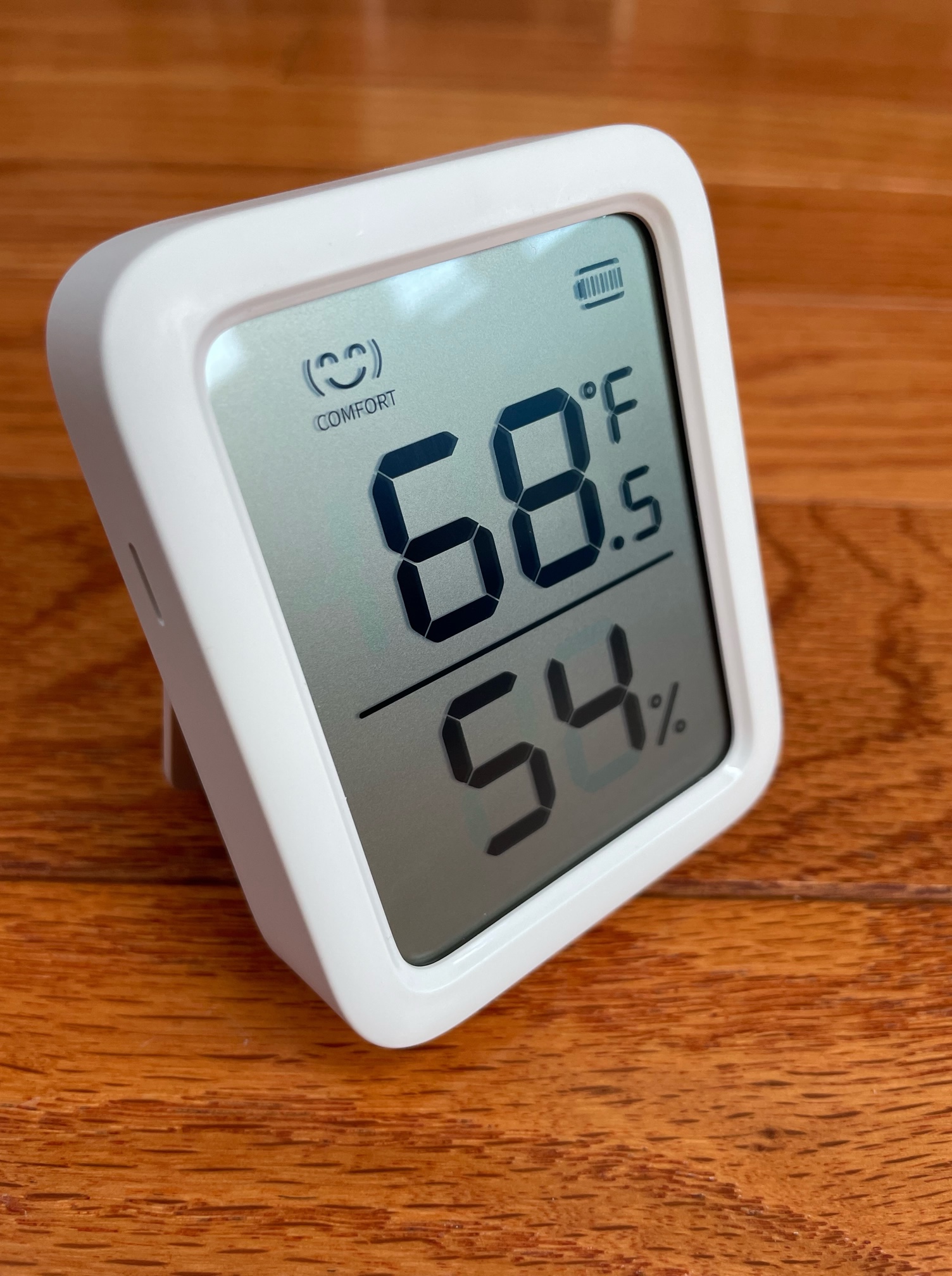 SwitchBot Thermometer and Hygrometer Plus review Easy, capable, and