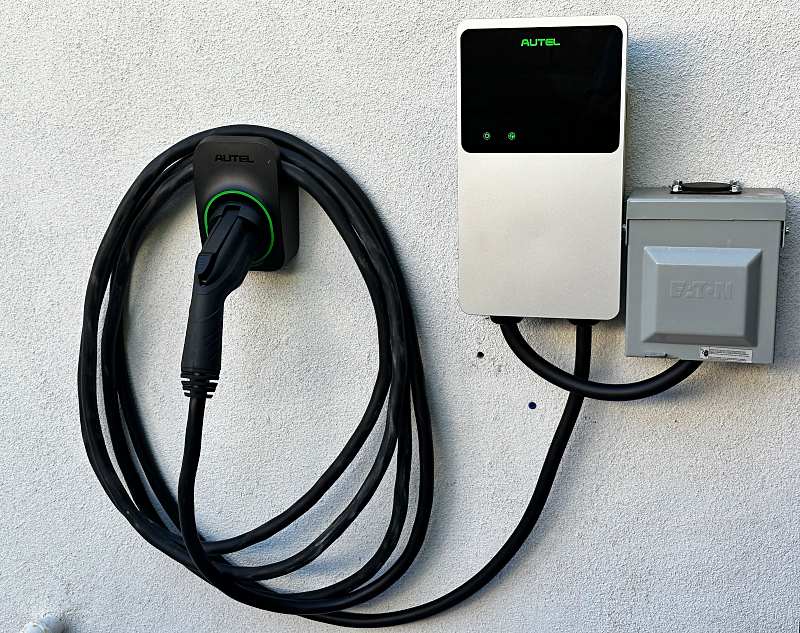 Autel MaxiCharger AC Elite Home 40A EV Charger review - EV charging