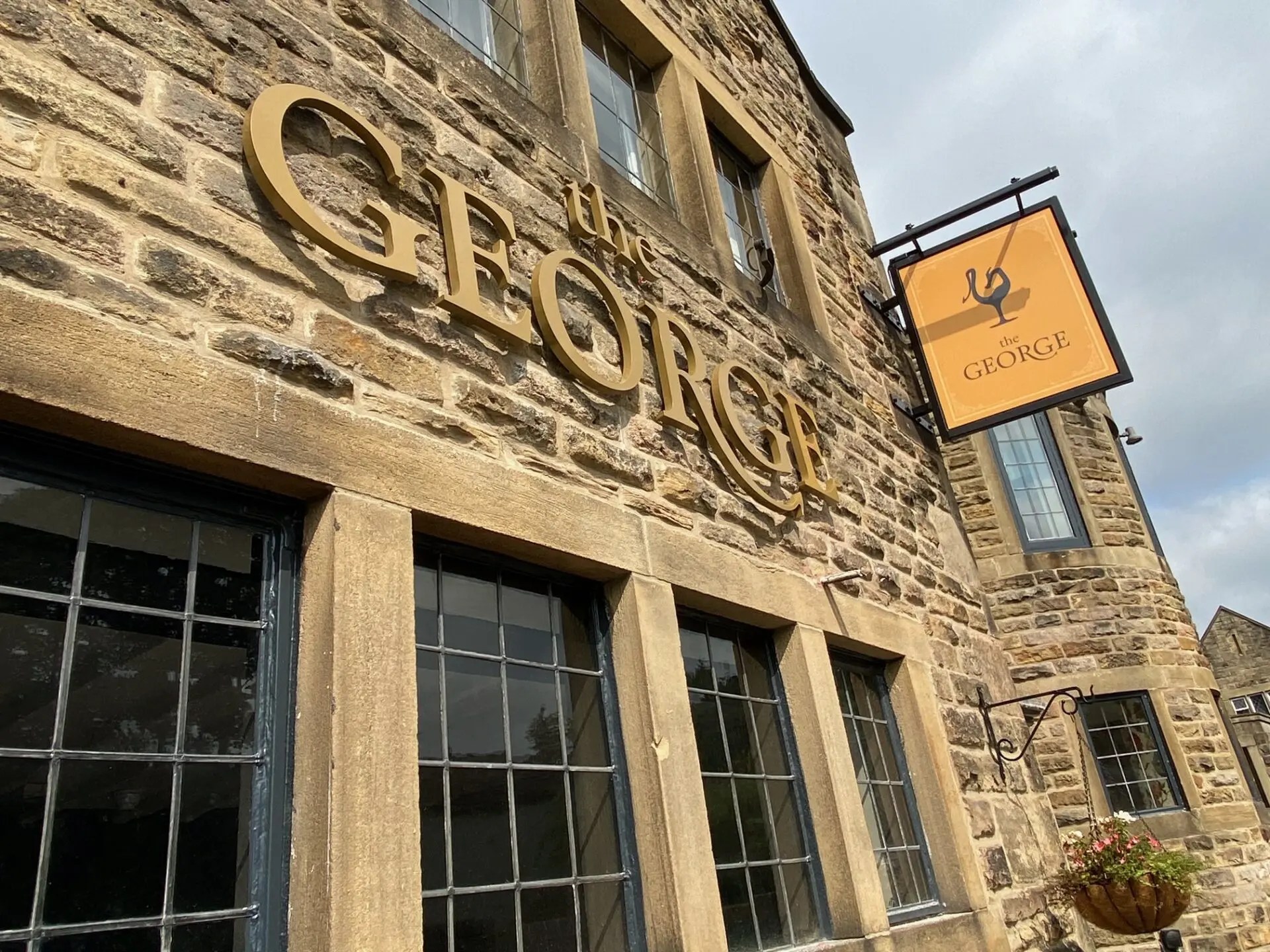 Rounding up a crazy 2021 for Longbow Bars & Restaurants! The Maynard