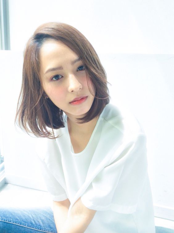 ストレートロブの髪型・ヘアアレンジ15選