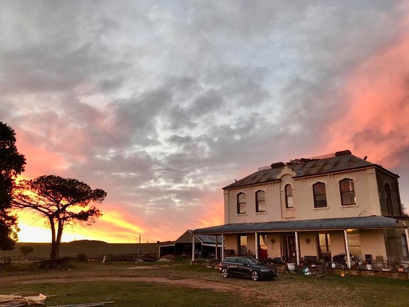 Steve Hazelton restores a king’s mansion on the outskirts of Goulburn