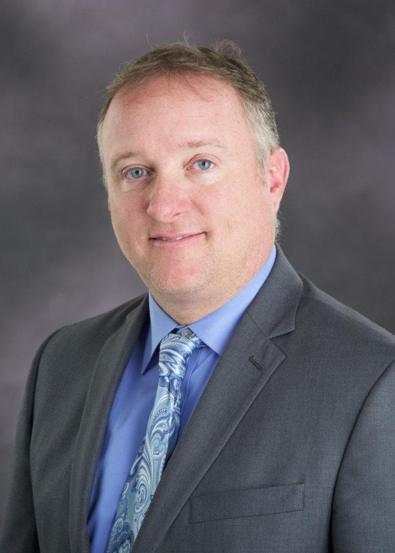 The Farmers State Bank and Trust Company Hires Loan Officer/Vice