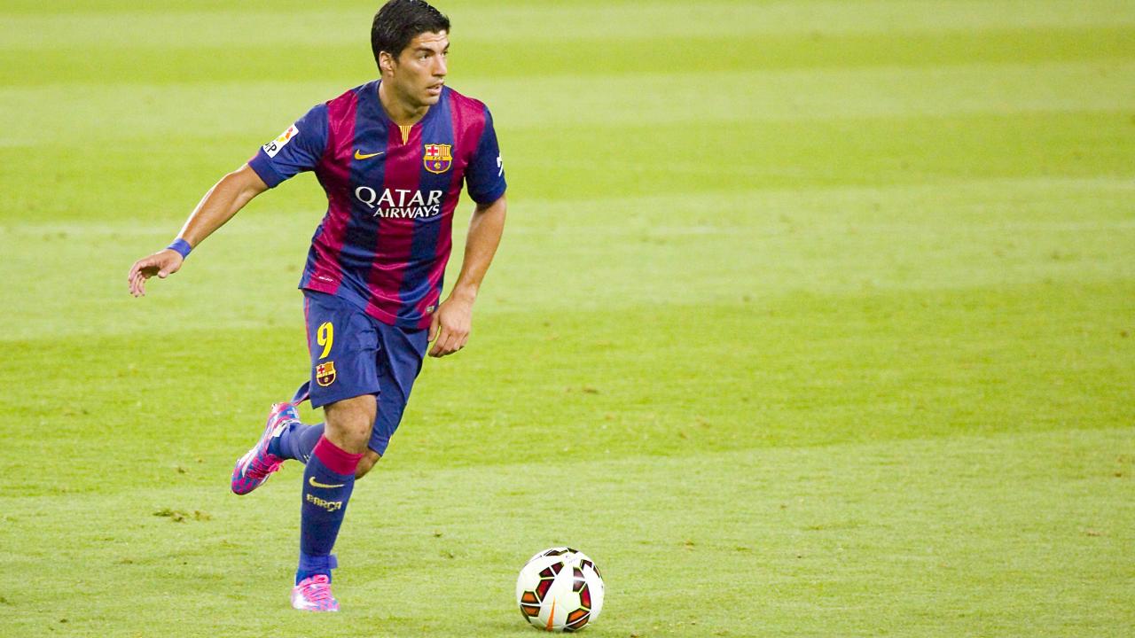 Luis Suarez Definitive Player Guide The18