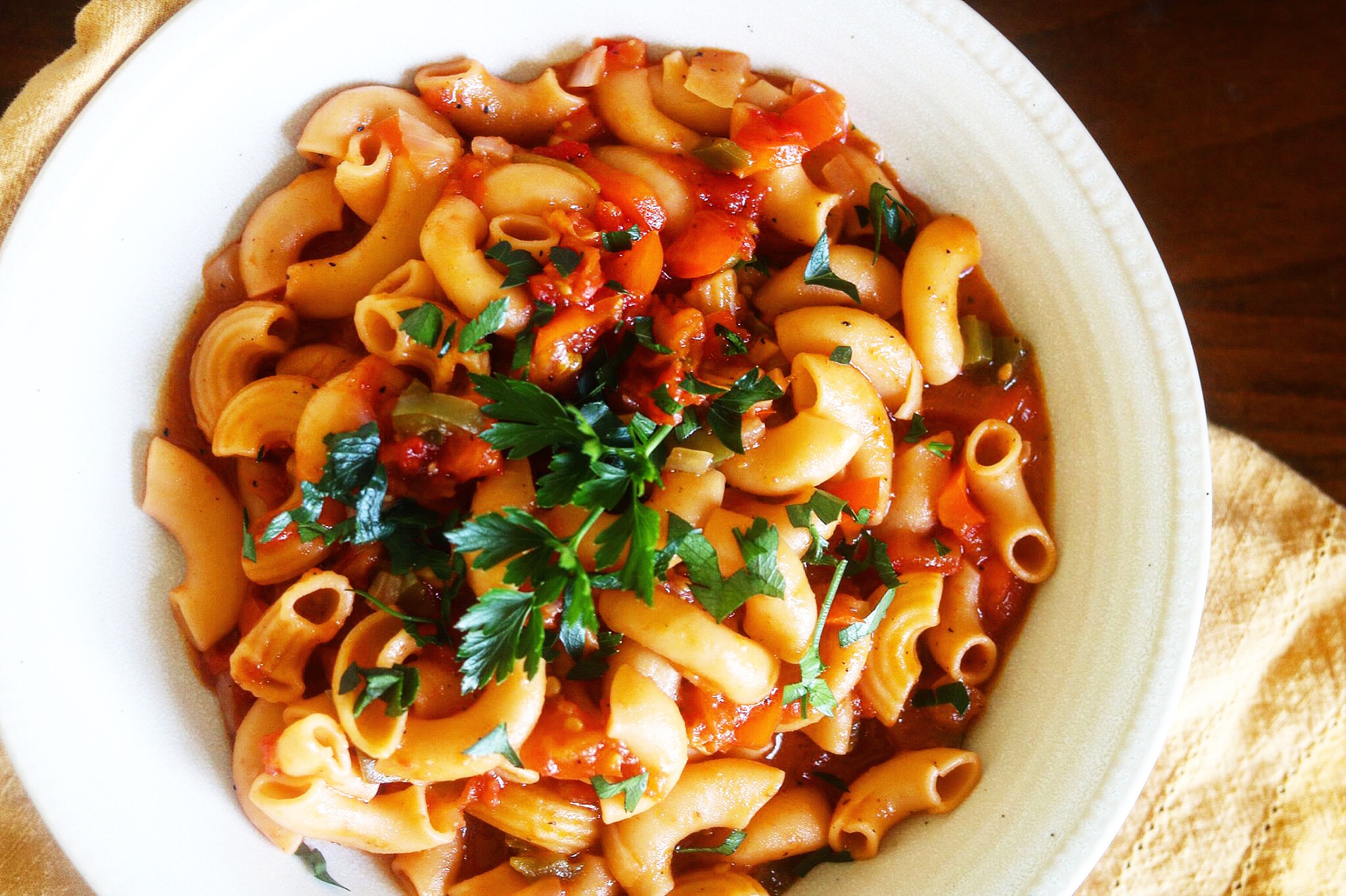 Awesome Macaroni with Fresh Tomatoes from the Garden The 2 Spoons