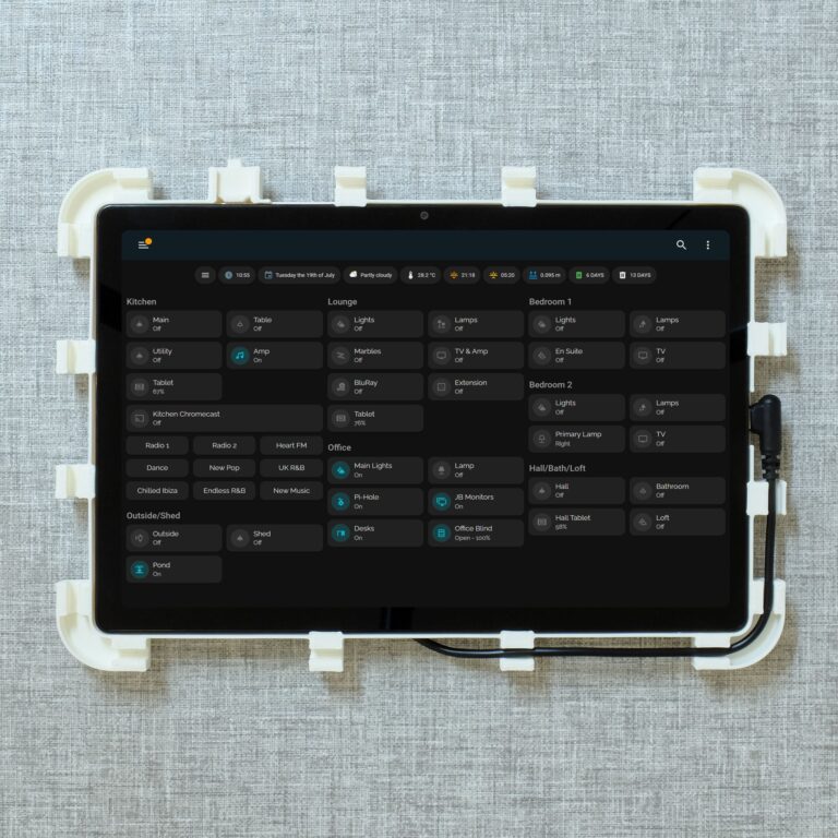 Samsung Galaxy Tab A8 10.5″ Wall Mount Produced in the UK