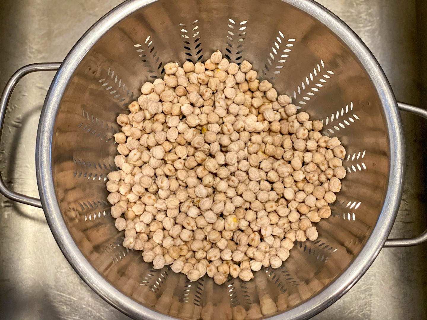 Potaje de Garbanzos (Instant Pot Cuban Garbanzo Beans) The American