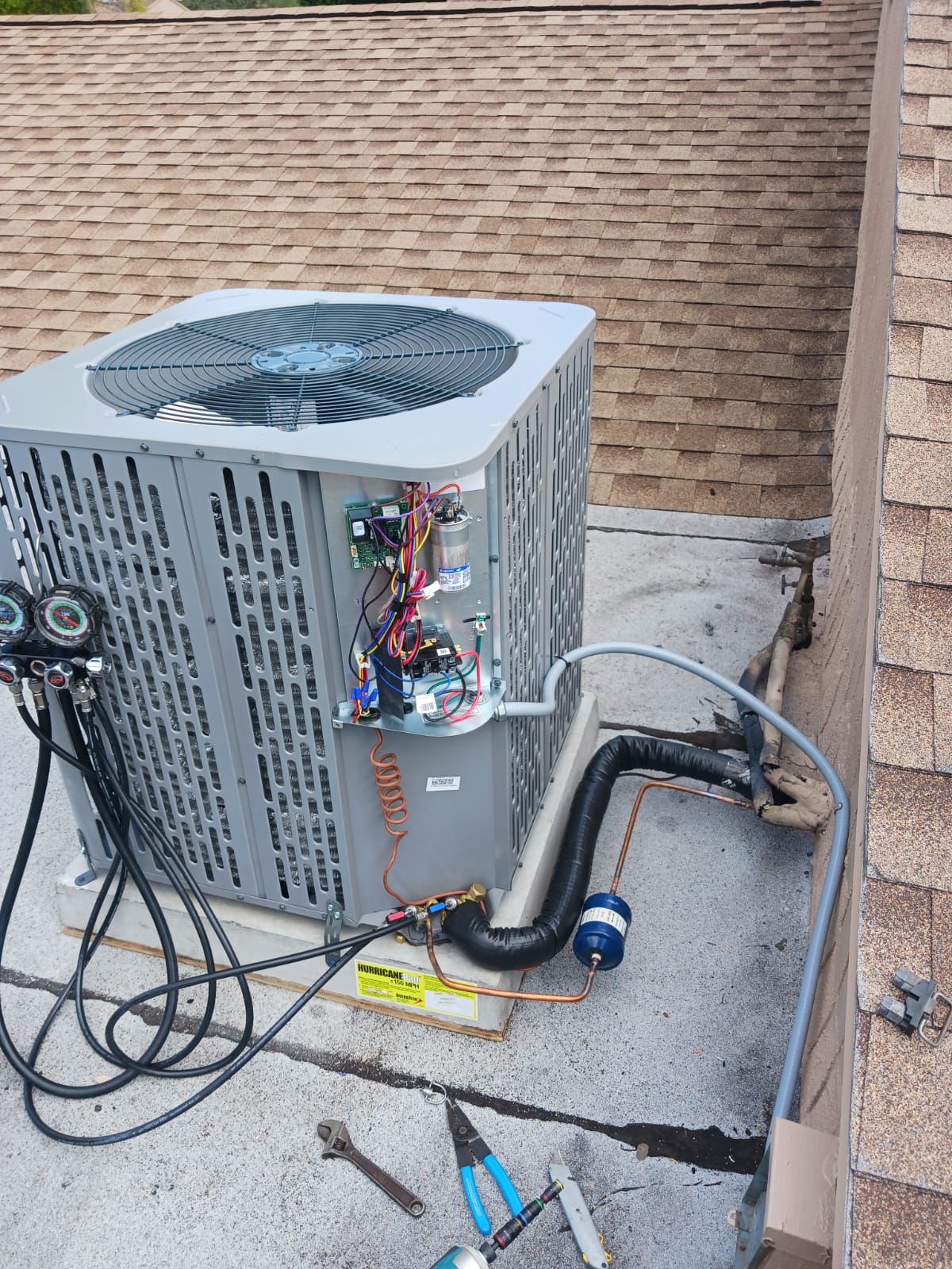 7 Signs Your Outside AC Unit Is Dead & How To Revive It