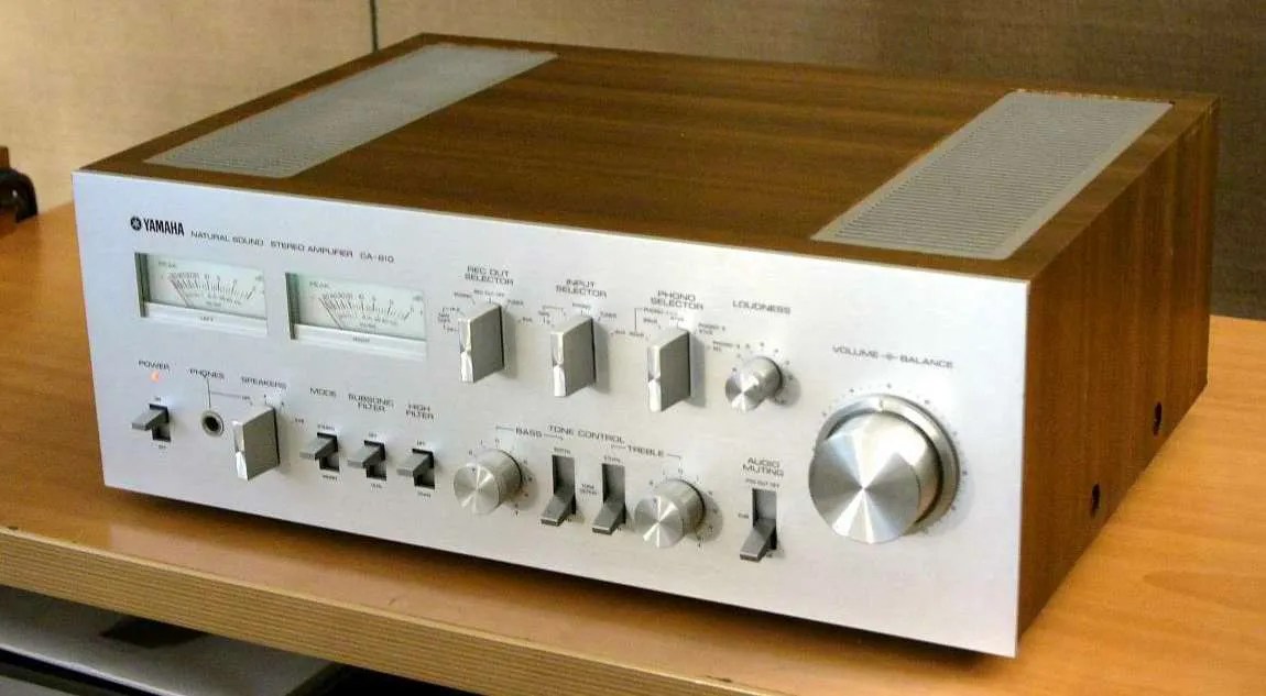 Yamaha CA-810 Integrated amplifier - The Addition Studio
