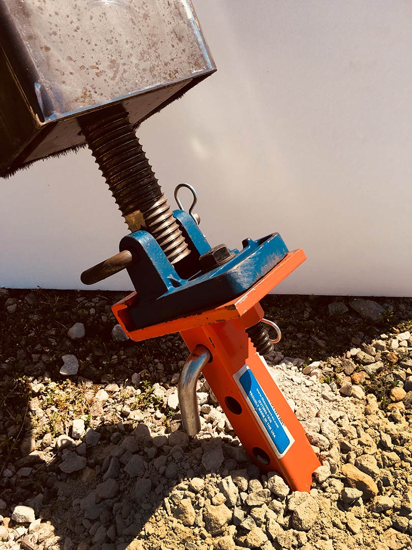 Helical Brace Anchor AdvanConn