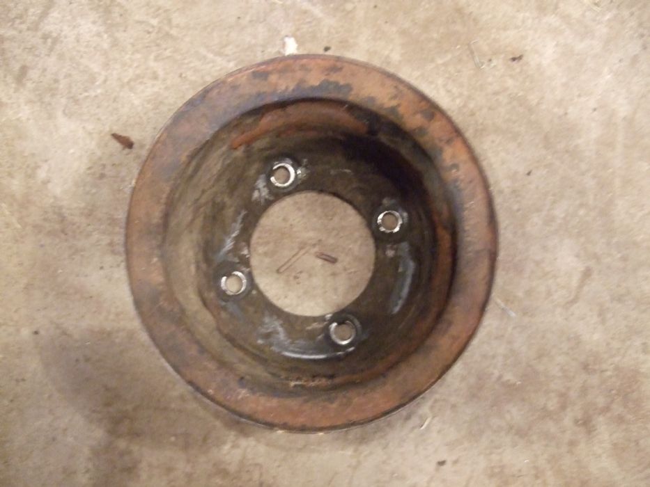 Different crank pulleys on a 360 The AMC Forum Page 1