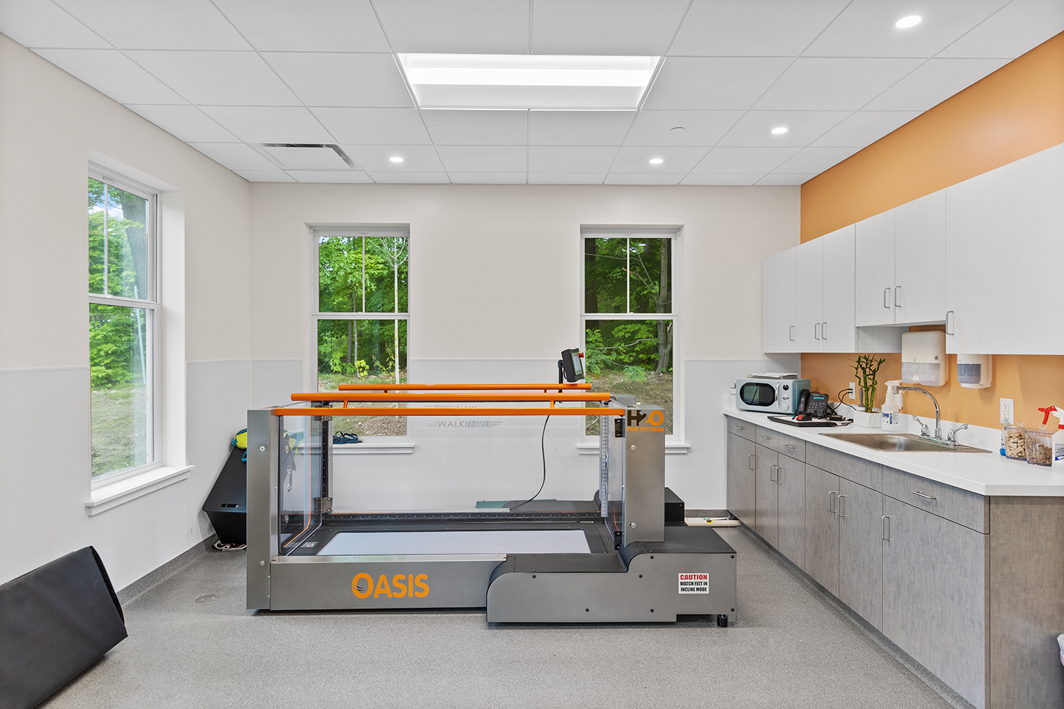 Lowell Road Veterinary Center NH Pet Physical Rehabilitation Center