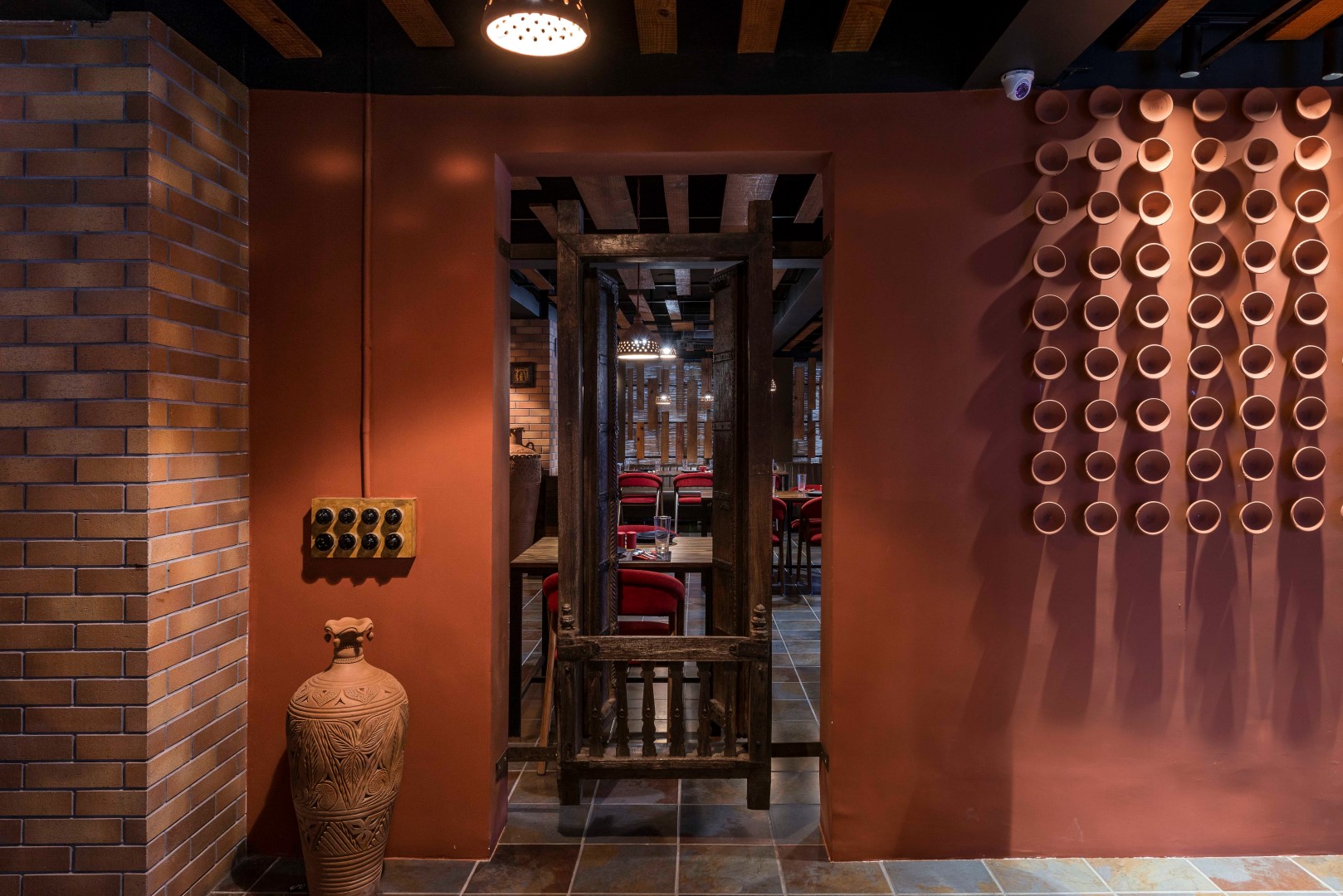 Fusion of Modernity and Medieval India Terracotta Restaurant tHE