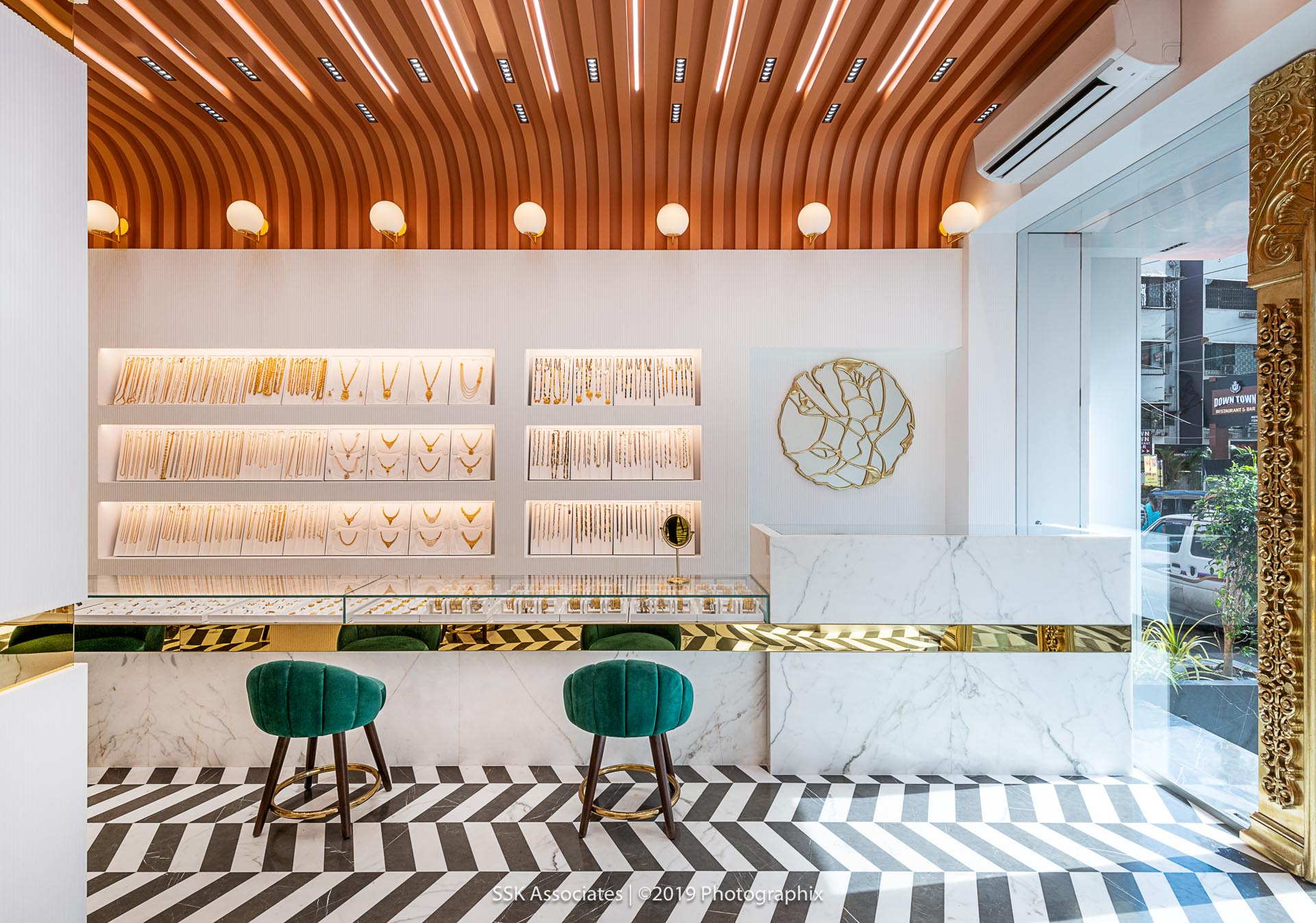 Jewellery Studio An Excellent Display Of Beauty And Depth SSK