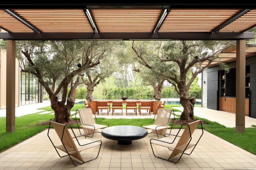 10 Tips To Keep Your Patio Looking Stylish YearRound The Architects