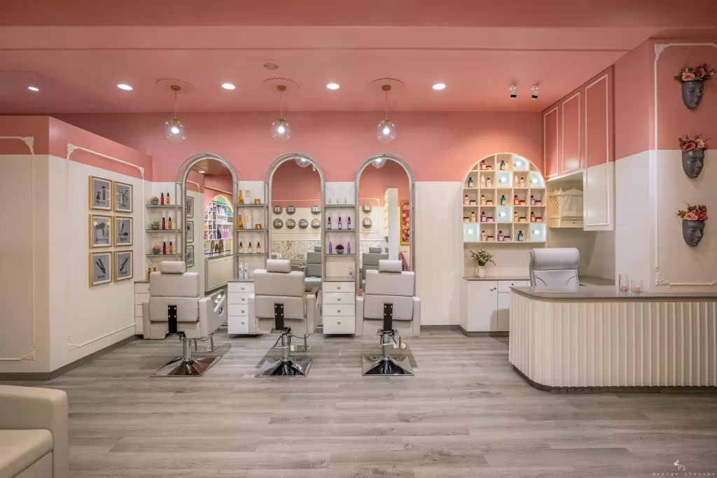 Prettyy360º, A Beauty Salon That Combines Elements Of Vintage And