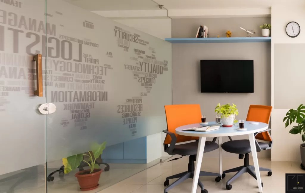 A Modern Office With Current Design Trends And StateOfTheArt Work