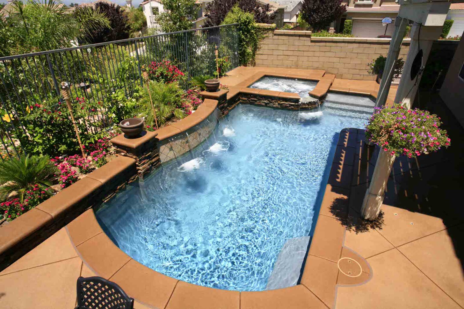 How Much Does a New Swimming Pool Cost?