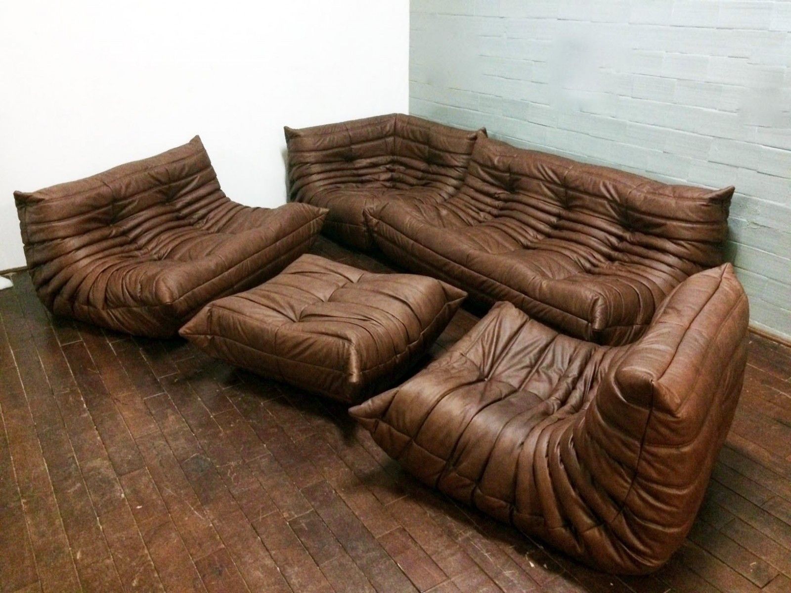 Exploring the Timeless Appeal of the Iconic Togo Sofa and Ducaroy Chair