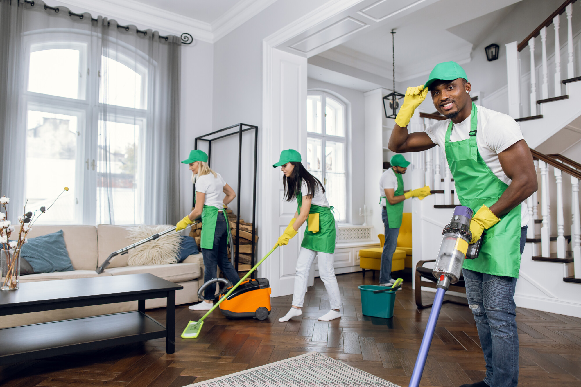Guide to Choosing the Right Cleaning Service Ensuring a Squeaky Clean