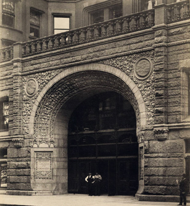 2.2. WILLARD HALL The Architecture Professor