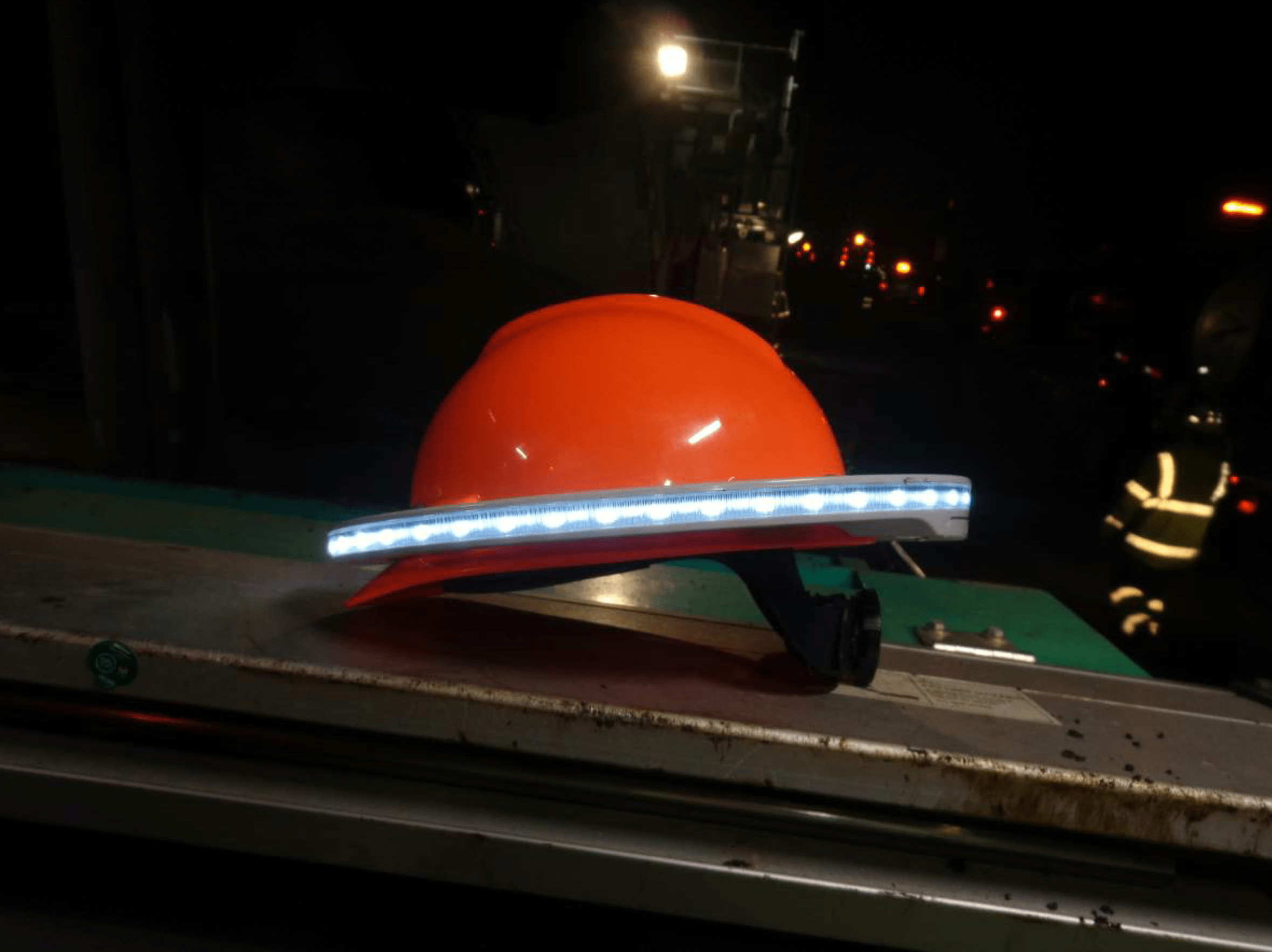 AsphaltPro Magazine AsphaltPro Magazine ILLUMAGEAR's Halo Light