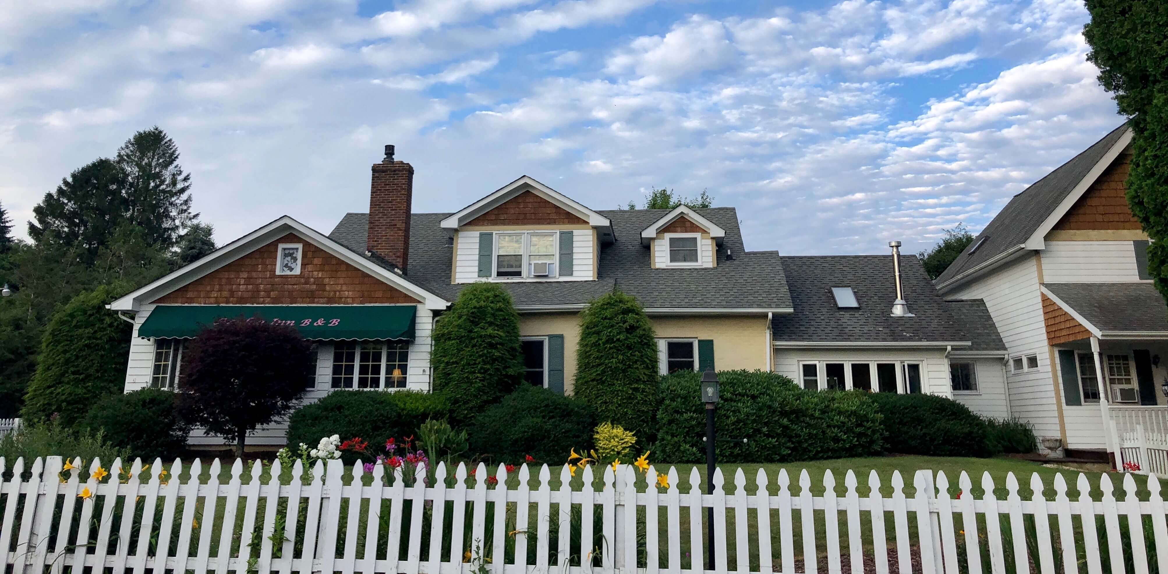 The Azalea Inn, Bed and Breakfast, Banner Elk North Carolina The