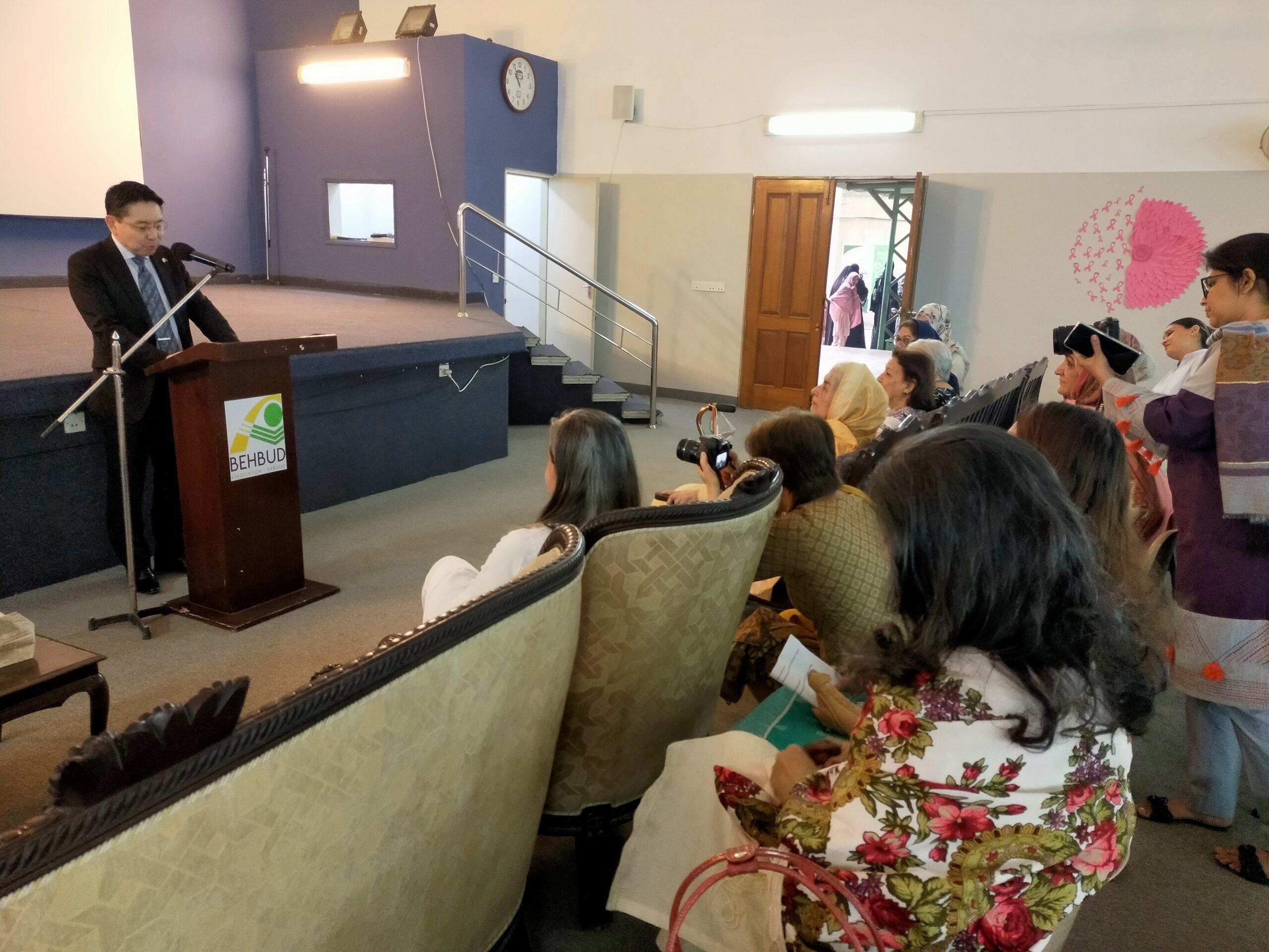 The Government of Japan hands over The Project for Provision of Medical