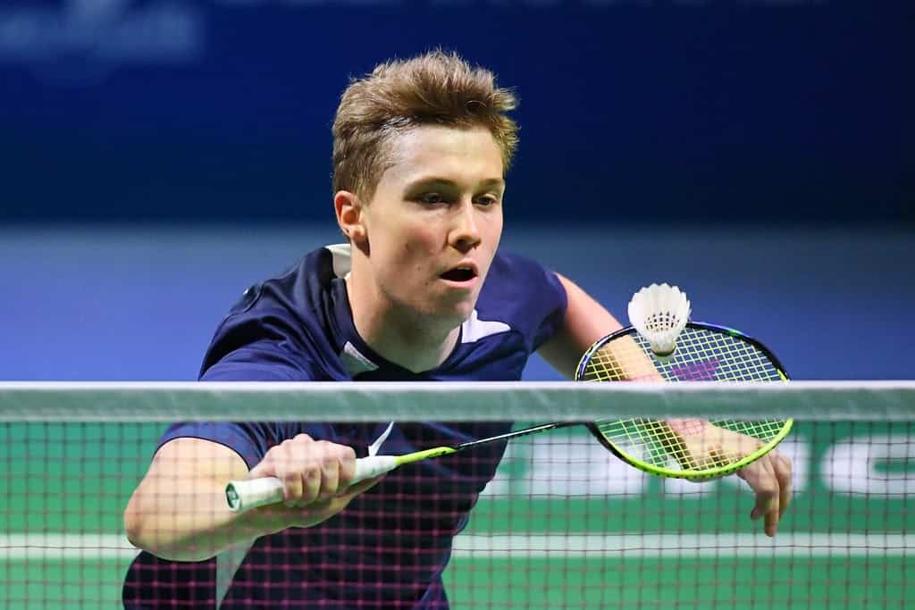 How to Beat Your Opponent in Doubles! The Badminton Hub