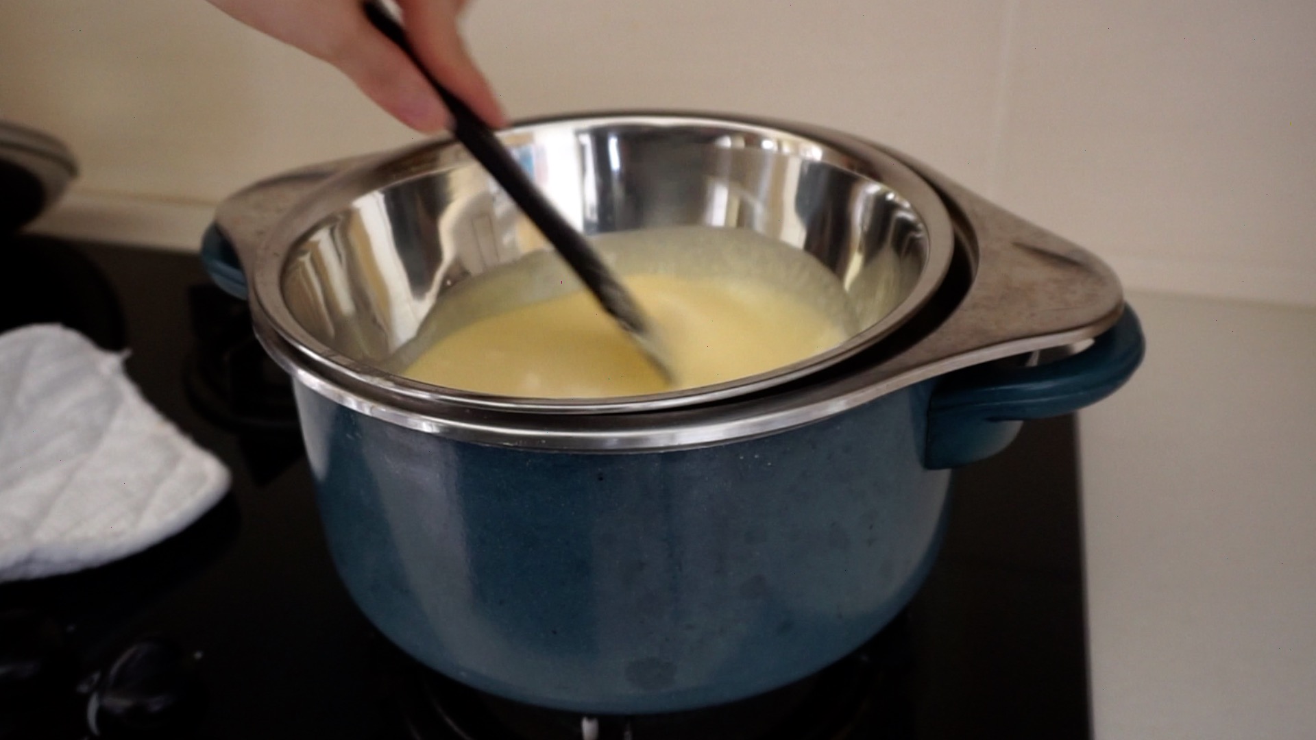 Cendol Gula Melaka Jelly Mooncake with Custard Yolk The Bakeanista