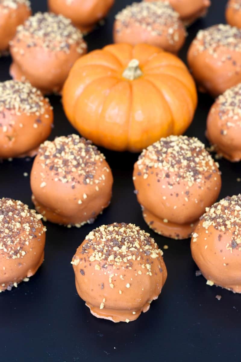 Pumpkin Spice Cake Balls The BakerMama