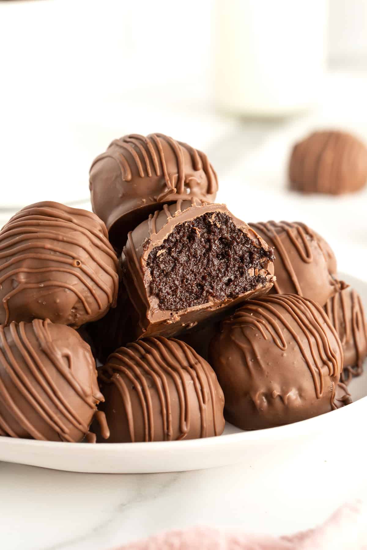 Ball Cake Pops On Stick