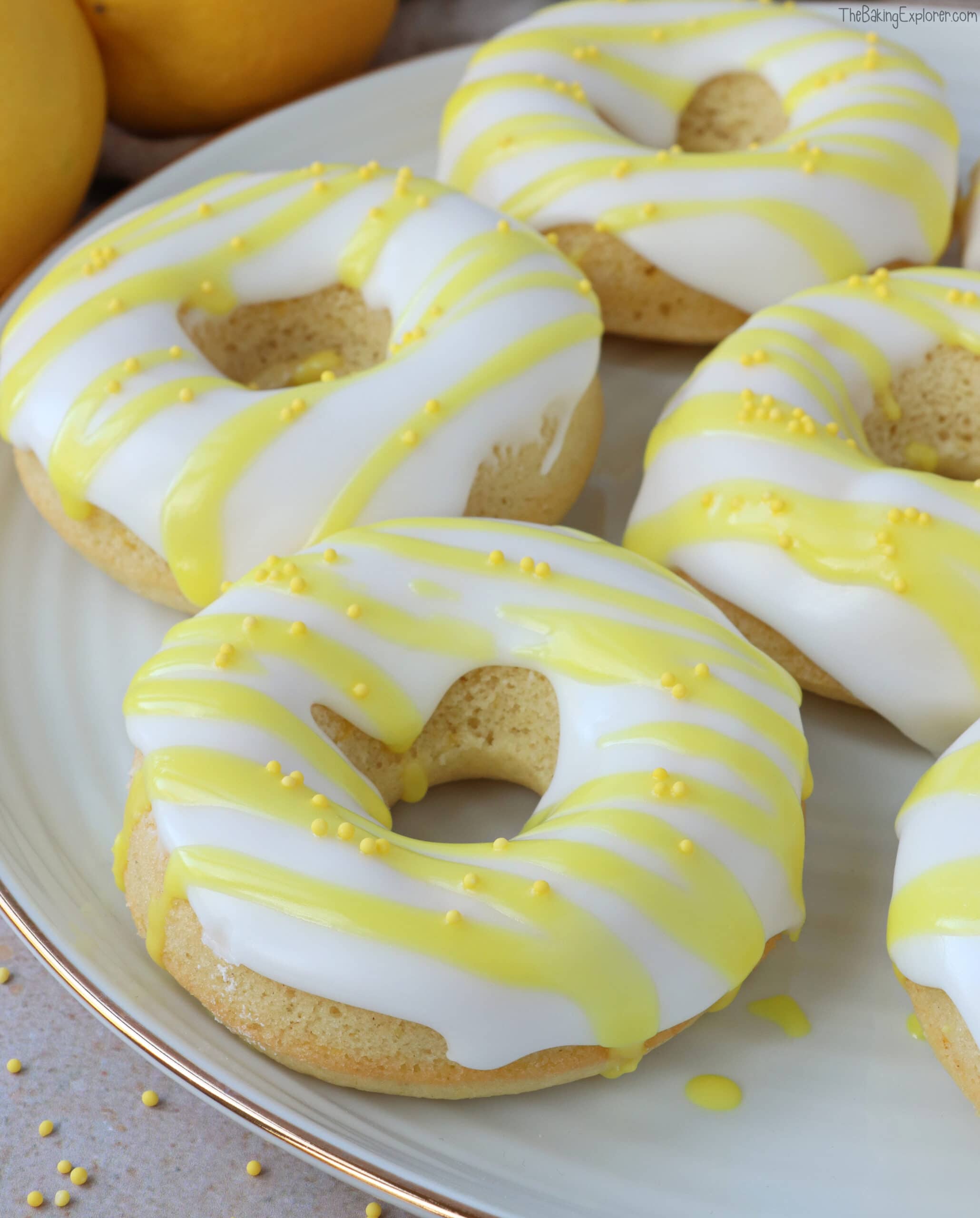 Lemon Baked Donuts The Baking Explorer