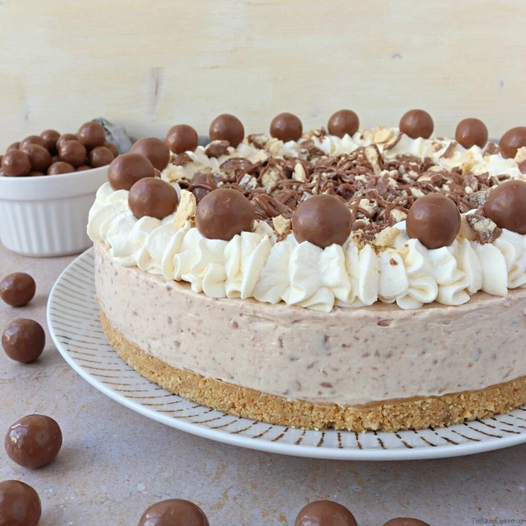 Maltesers Cheesecake (No Bake) The Baking Explorer