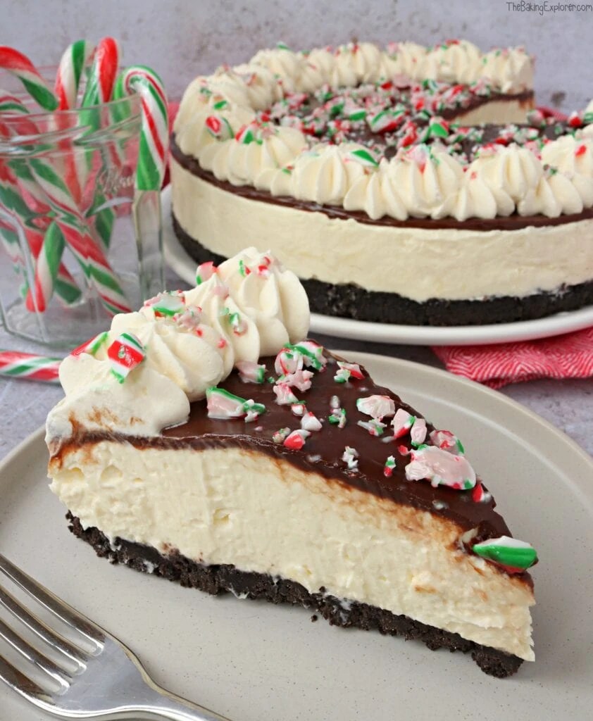 Candy Cane Cheesecake (No Bake) The Baking Explorer